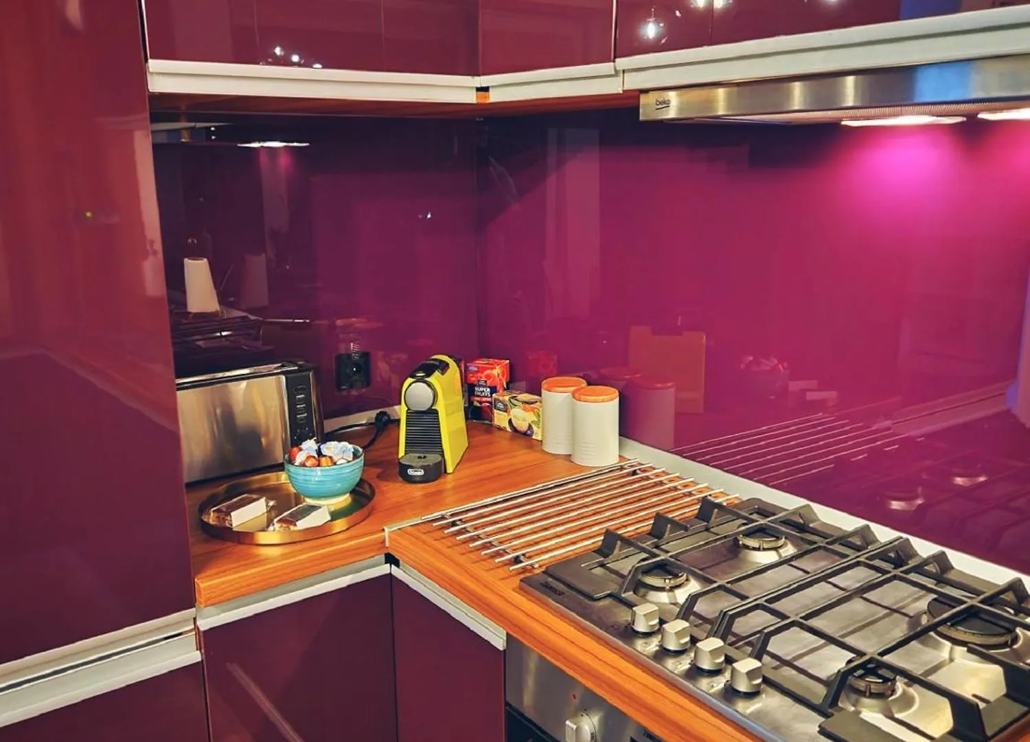 Apartament Free Parking & Self Check-In Westside Studio Near The Lake, Lacul Morii, Near Metro Stations Sector 6 Bucureşti România