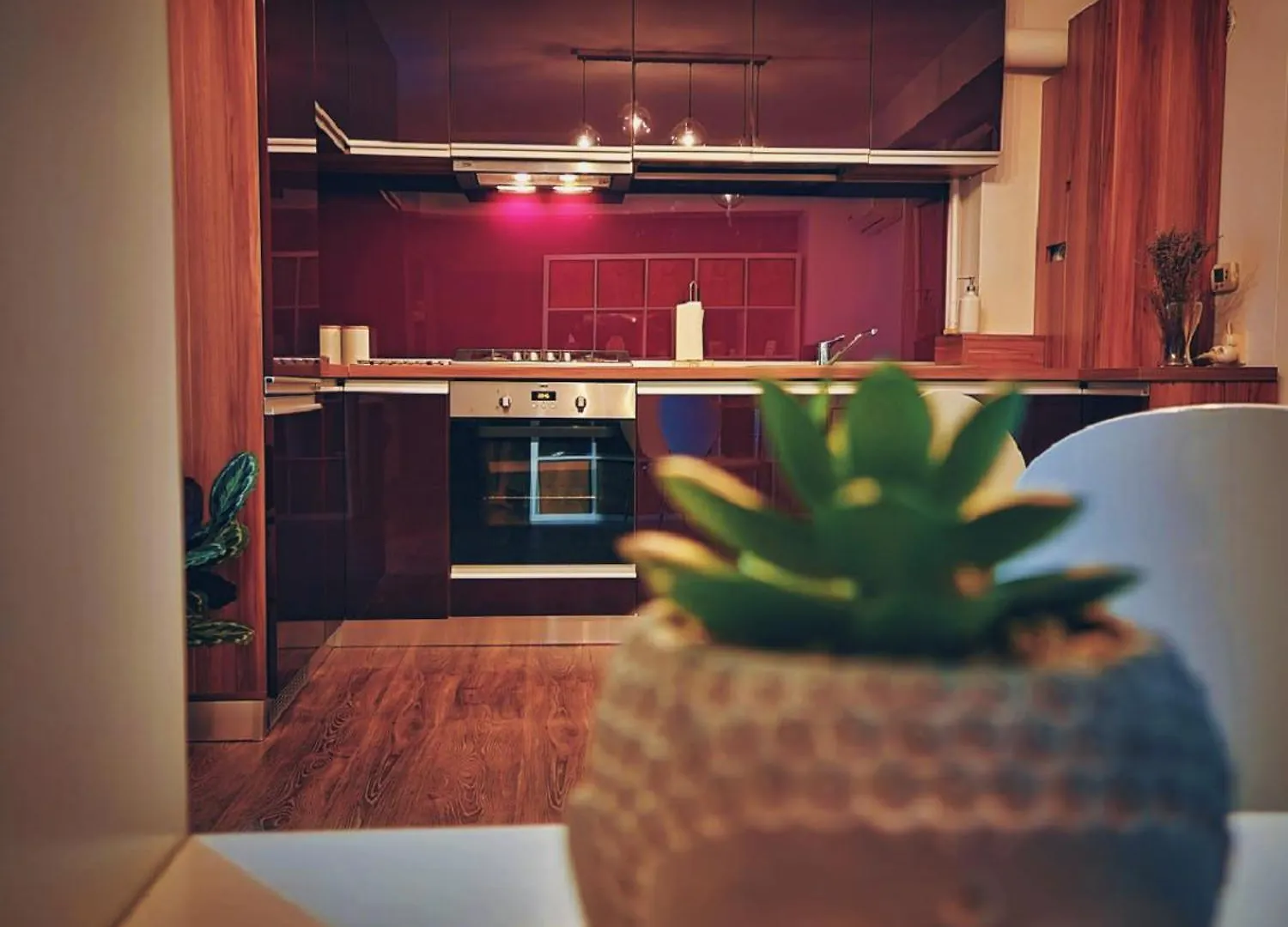 Free Parking & Self Check-In Westside Studio Near The Lake, Lacul Morii, Near Metro Stations Sector 6 Bucureşti 0*,  România