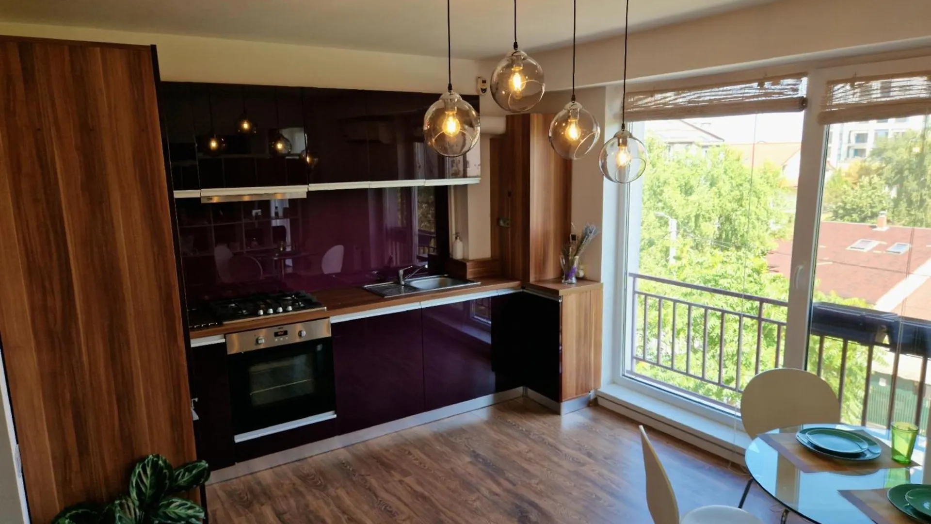 Apartament Free Parking & Self Check-In Westside Studio Near The Lake, Lacul Morii, Near Metro Stations Sector 6 Bucureşti